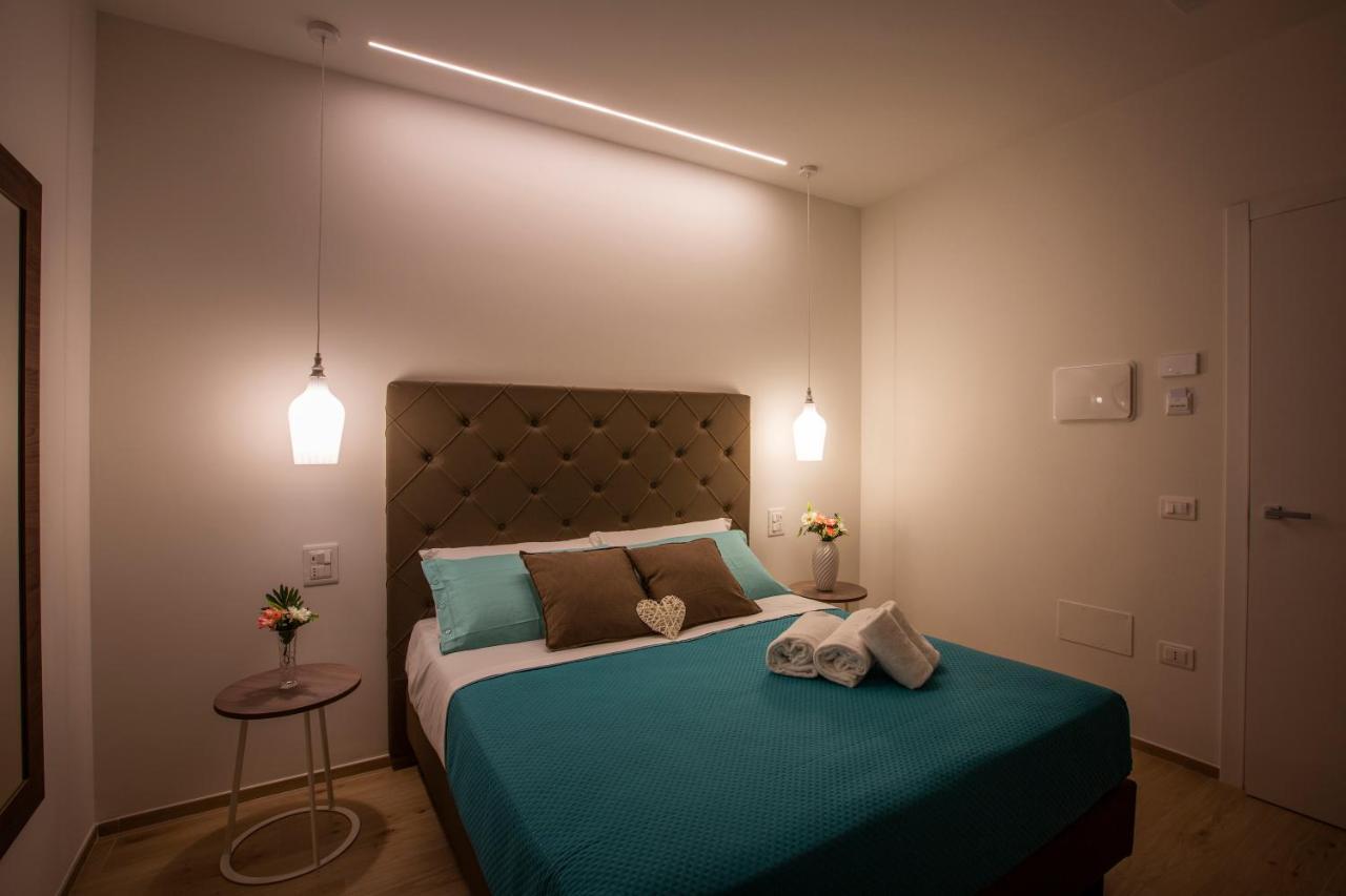 B&B Rais Luxury Rooms Vieste Exterior photo