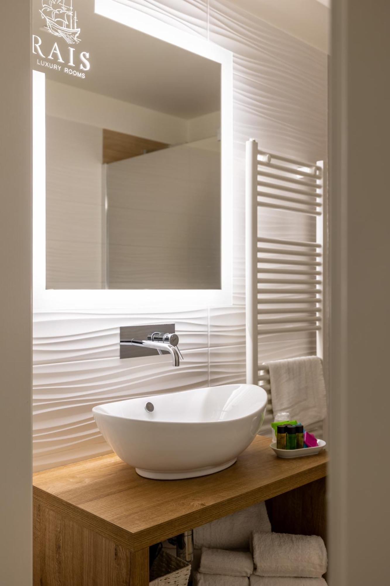 B&B Rais Luxury Rooms Vieste Exterior photo